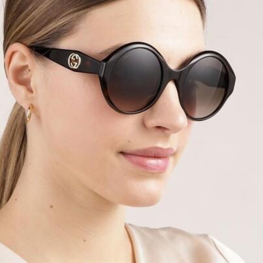 Gucci 
54mm Round Sunglasses - Picture 12 of 12